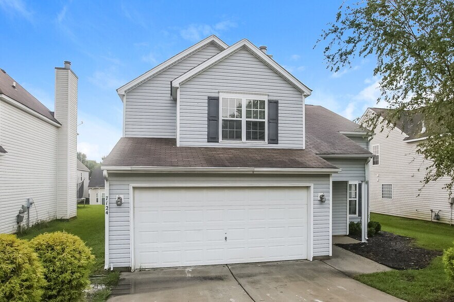 Building Photo - 7124 Fox Point Dr