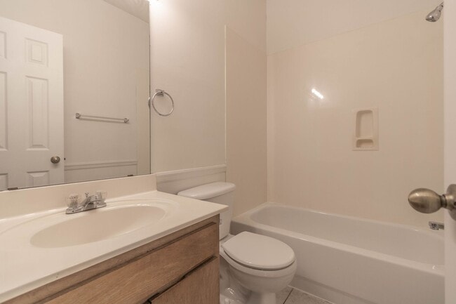Building Photo - 303 Rawhide Loop