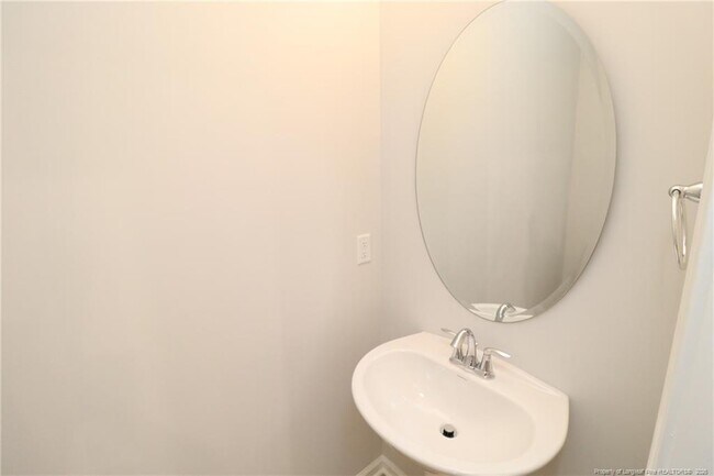 Building Photo - 3131 Cathedral Comb Dr