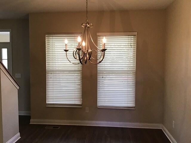 Building Photo - 270 Huntington Dr