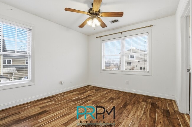 Building Photo - 208 A Anderson St