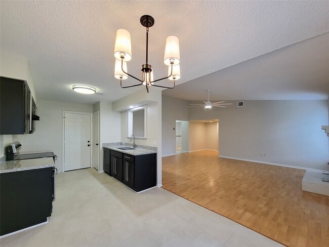 Building Photo - 14403 Cypress Branch Dr