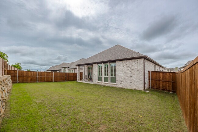 Building Photo - 6248 Mulberry Creek Ln