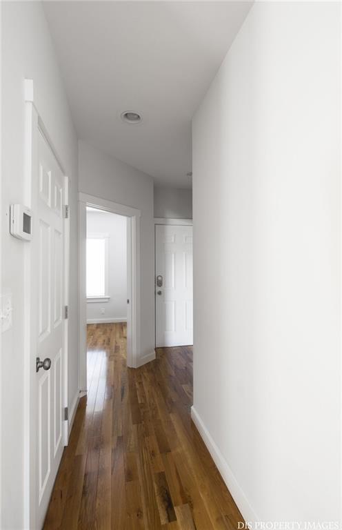 Building Photo - 30 Preston St