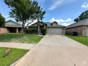 Building Photo - 2620 NW 183rd St