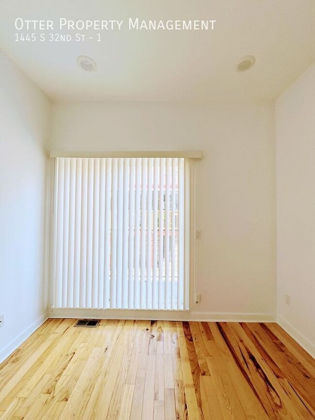 Building Photo - 1445 S 32nd St