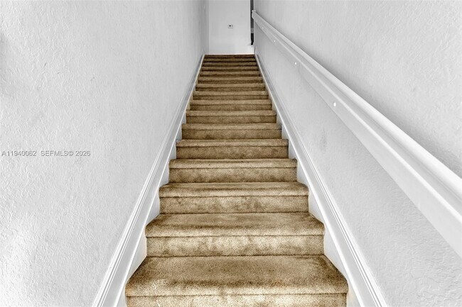 Building Photo - 908 SW 147th Ave