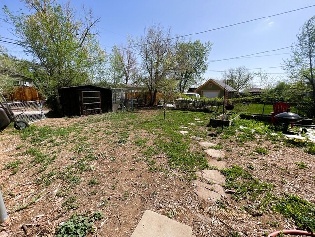 Building Photo - Lovely Home in Chafee Park Ready to Go!