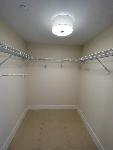 Building Photo - 50 Biscayne Blvd