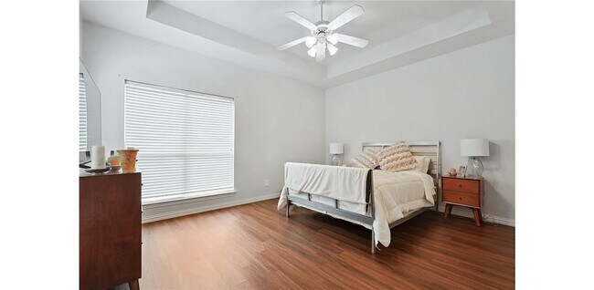 Building Photo - 7918 Ruskin Cir