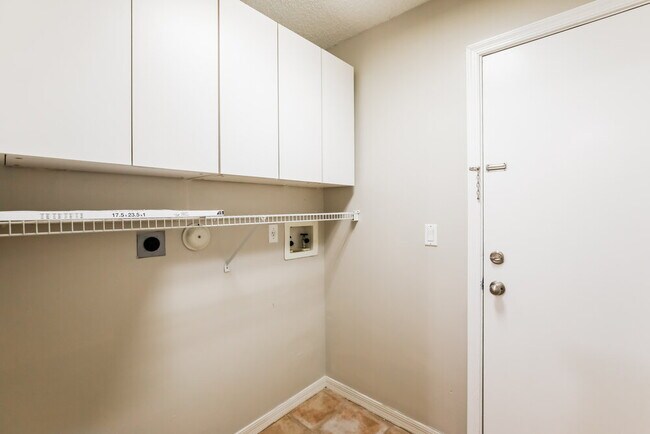 Building Photo - 20871 NW 18th St