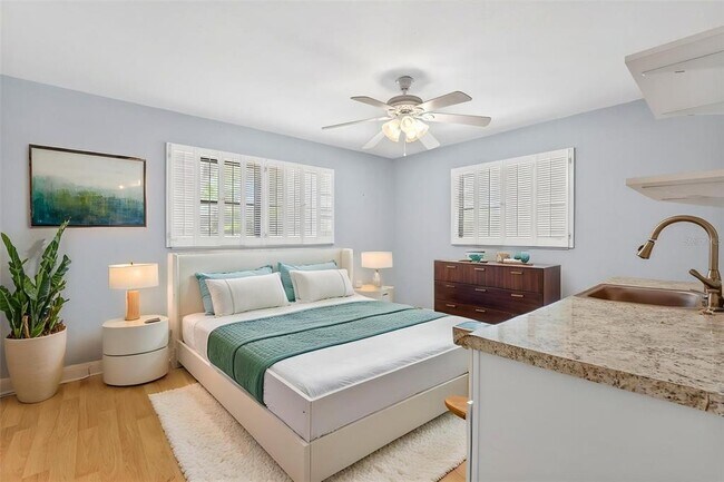 Building Photo - 2111 Paddock Cir