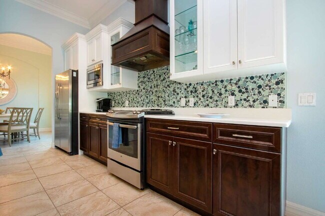 Building Photo - 4940 Tobermory Way