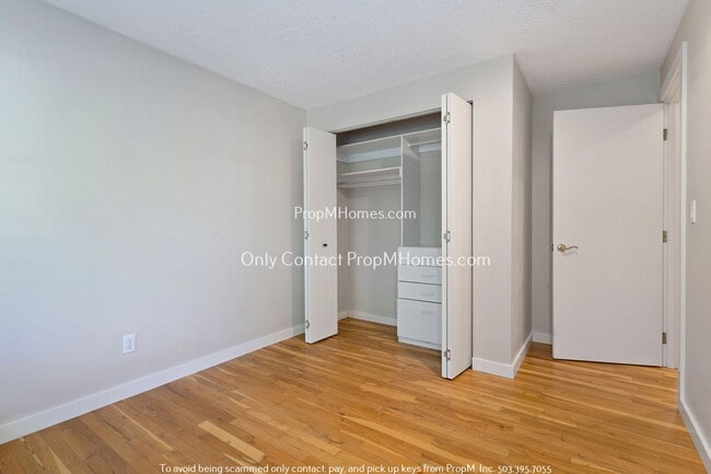 Building Photo - Two-Bedroom Ranch-Style Home in Bonny Slope!