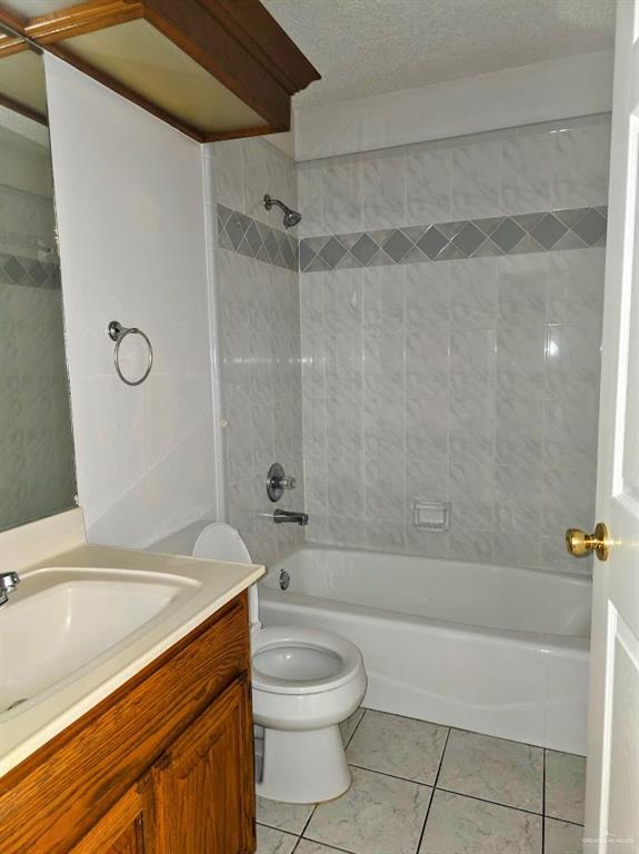 Building Photo - 28 Warbler Ave