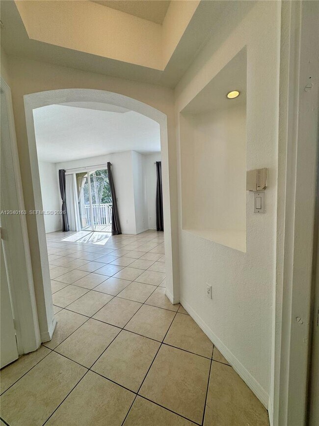Building Photo - 8936 W Flagler St