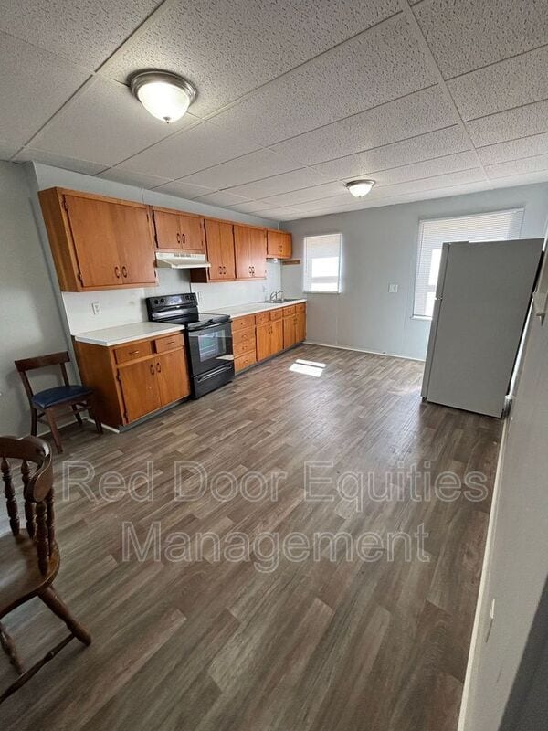 Building Photo - 403 W Wheeling St