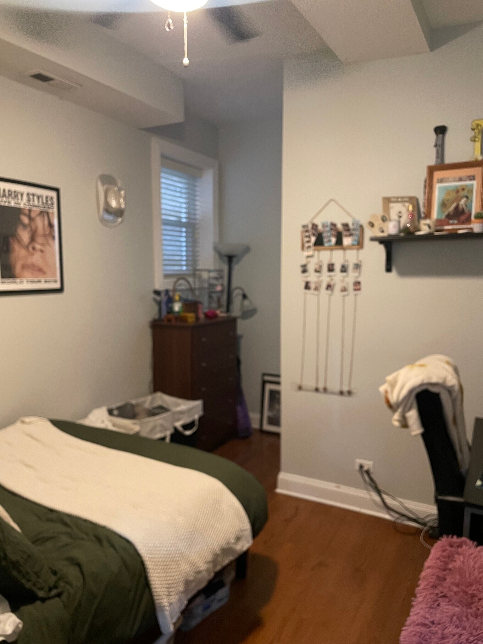 Building Photo - 1025 N Wood St