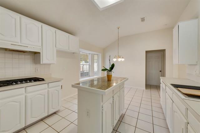 Building Photo - 1018 Winslow Dr