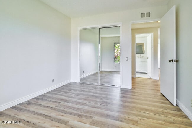 Building Photo - 4082 Avenida Verano