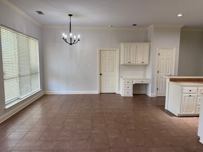 Building Photo - 3BD 2BA House on Nicholson Lakes Subdivision