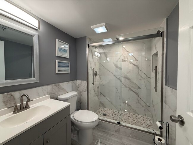 Building Photo - 14575 Bonaire Blvd