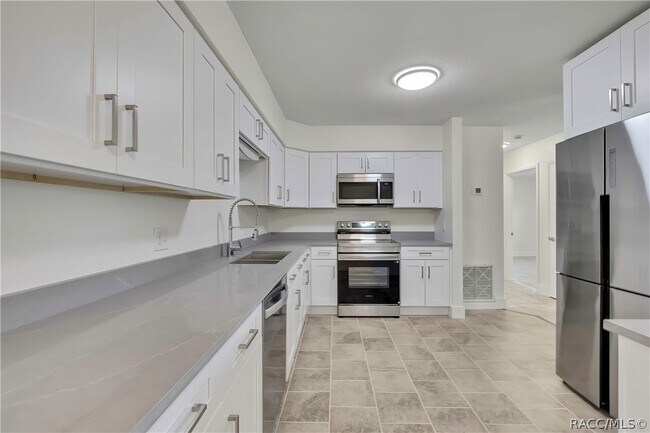 Building Photo - 1019 E Turner Camp Rd