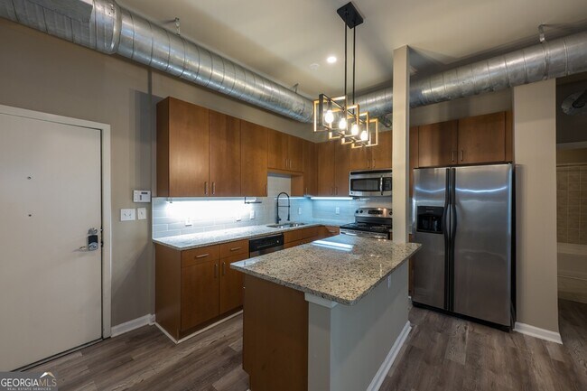 Building Photo - 5300 Peachtree Rd