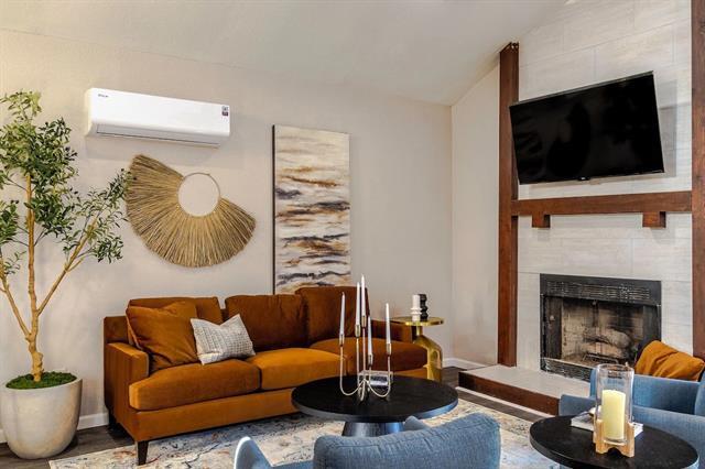 Building Photo - 911 Rockwall St