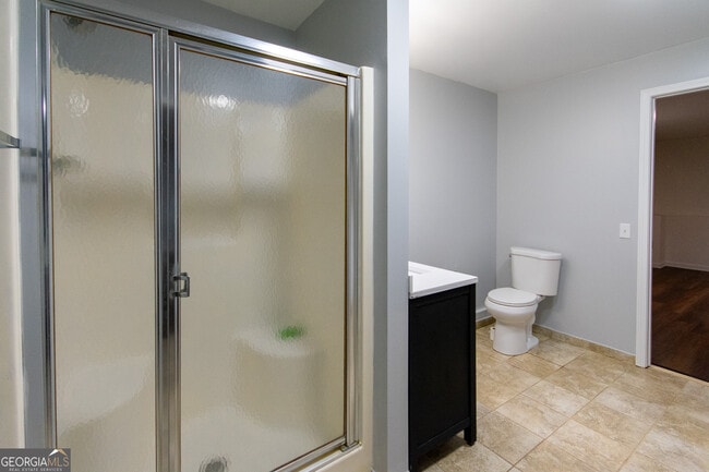 Building Photo - 7971 Roosterville Rd