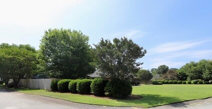 Building Photo - 595 St Augustine Dr