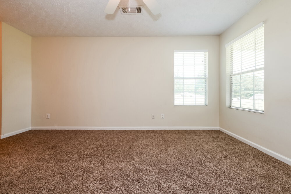 Building Photo - 155 Akers Lake Dr