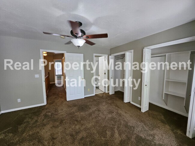 Building Photo - Townhome in Orem 3 bedroom 3.5 bathrooms