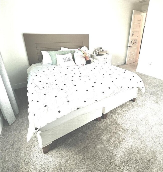 Building Photo - 2572 Gold Dust Dr