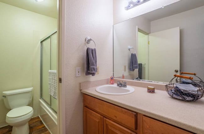 Building Photo - 2950 Portage Bay W