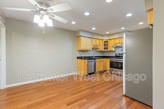 Building Photo - 1756 Gilberto St