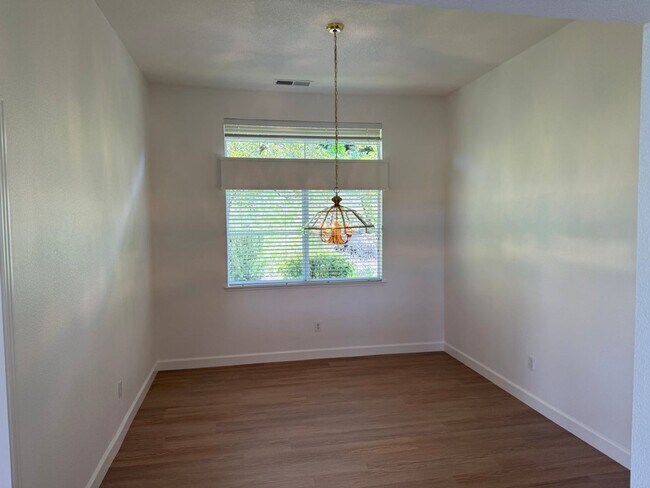 Building Photo - Gated Unique Remodeled 3 Bedroom w/ Golf Course Views in Rancho Solano