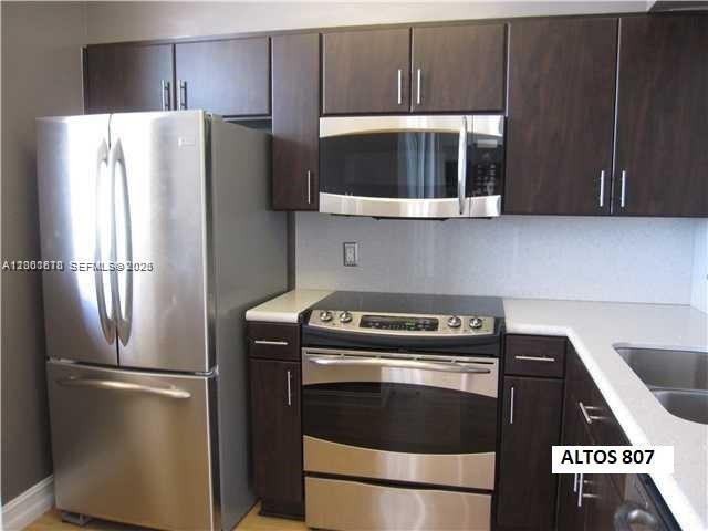 Building Photo - 1 Glen Royal Pkwy