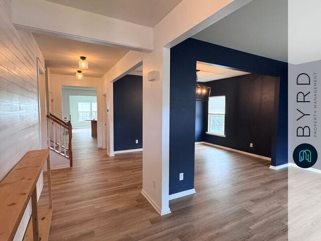 Building Photo - 7025 Heartleaf Ln