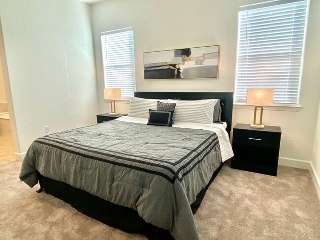 Building Photo - FULLY FURNISHED - ALMOST NEW 4 BED, 2.5 BATHS, 2 CAR GARAGE, 1 STORY IN NORTH LAKE COMMUNITY, NOR...