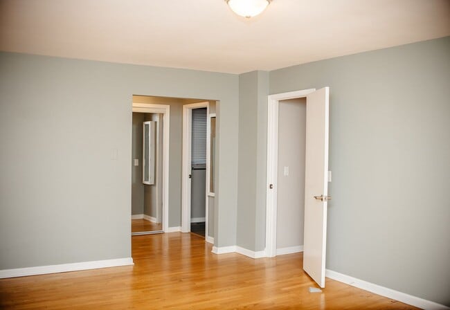 Building Photo - 1449 Jill Dr