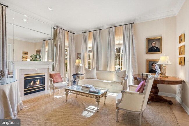 Building Photo - 7440 Old Maple Square