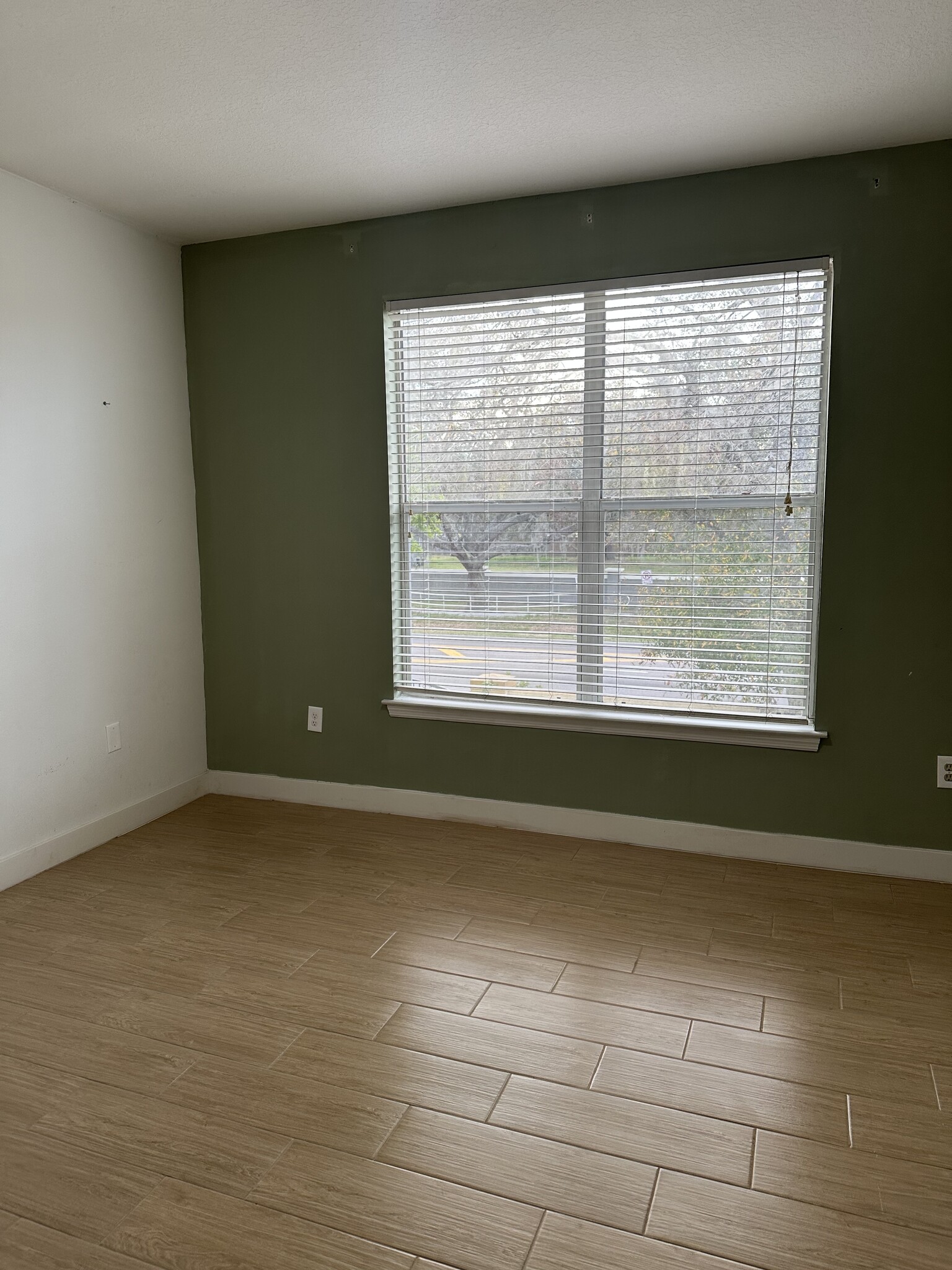 Master Bedroom - 5621 Pinnacle Heights Cir