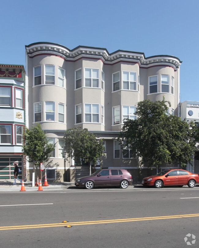 Building Photo - 1645 Folsom St