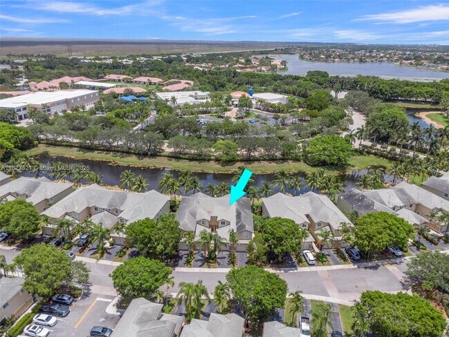 Building Photo - 2494 Cordoba Bend