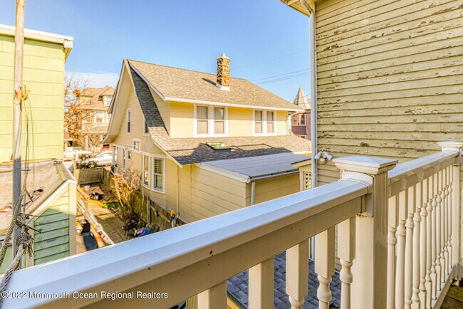 Building Photo - 93 Mt Hermon Way