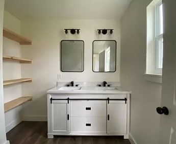 Building Photo - 303 Yaupon St