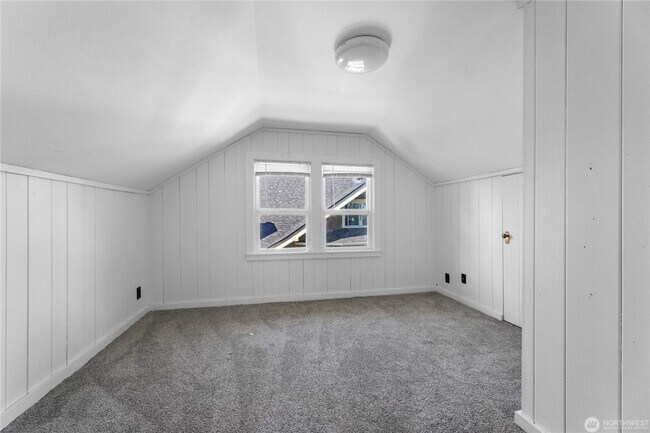 Building Photo - 3617 N Verde St