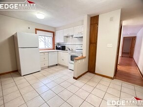 Building Photo - 20 Jacqueline Rd