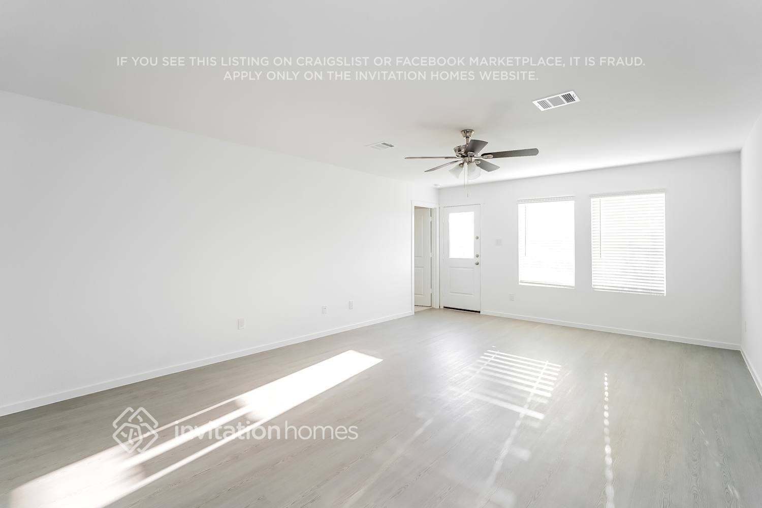 Building Photo - 9612 Verite St